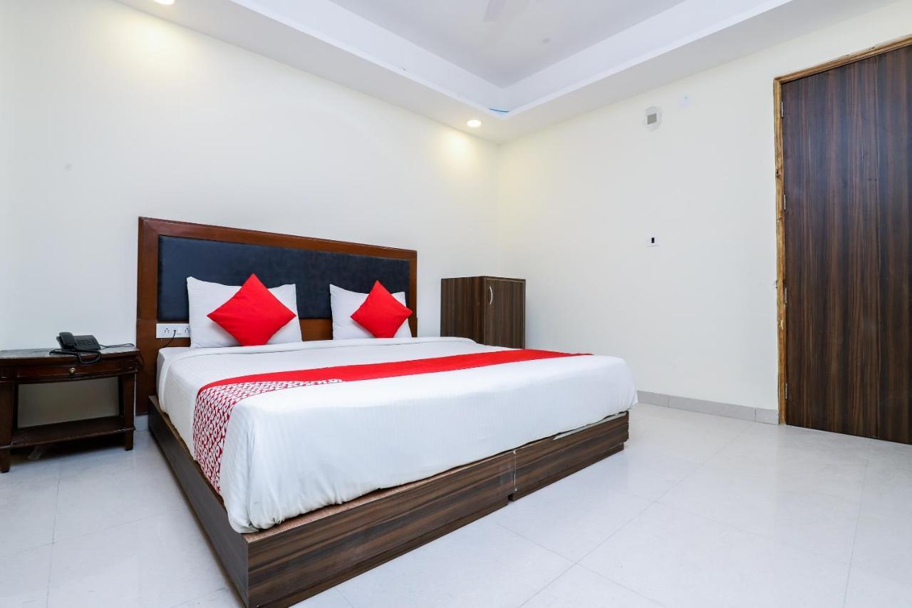 Hotel Moreton Igi Airport New Delhi Eksteriør billede