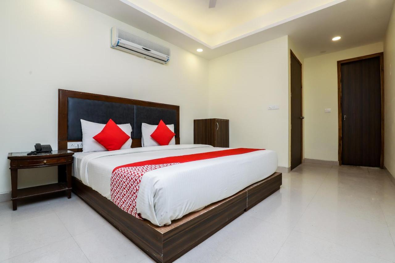Hotel Moreton Igi Airport New Delhi Eksteriør billede