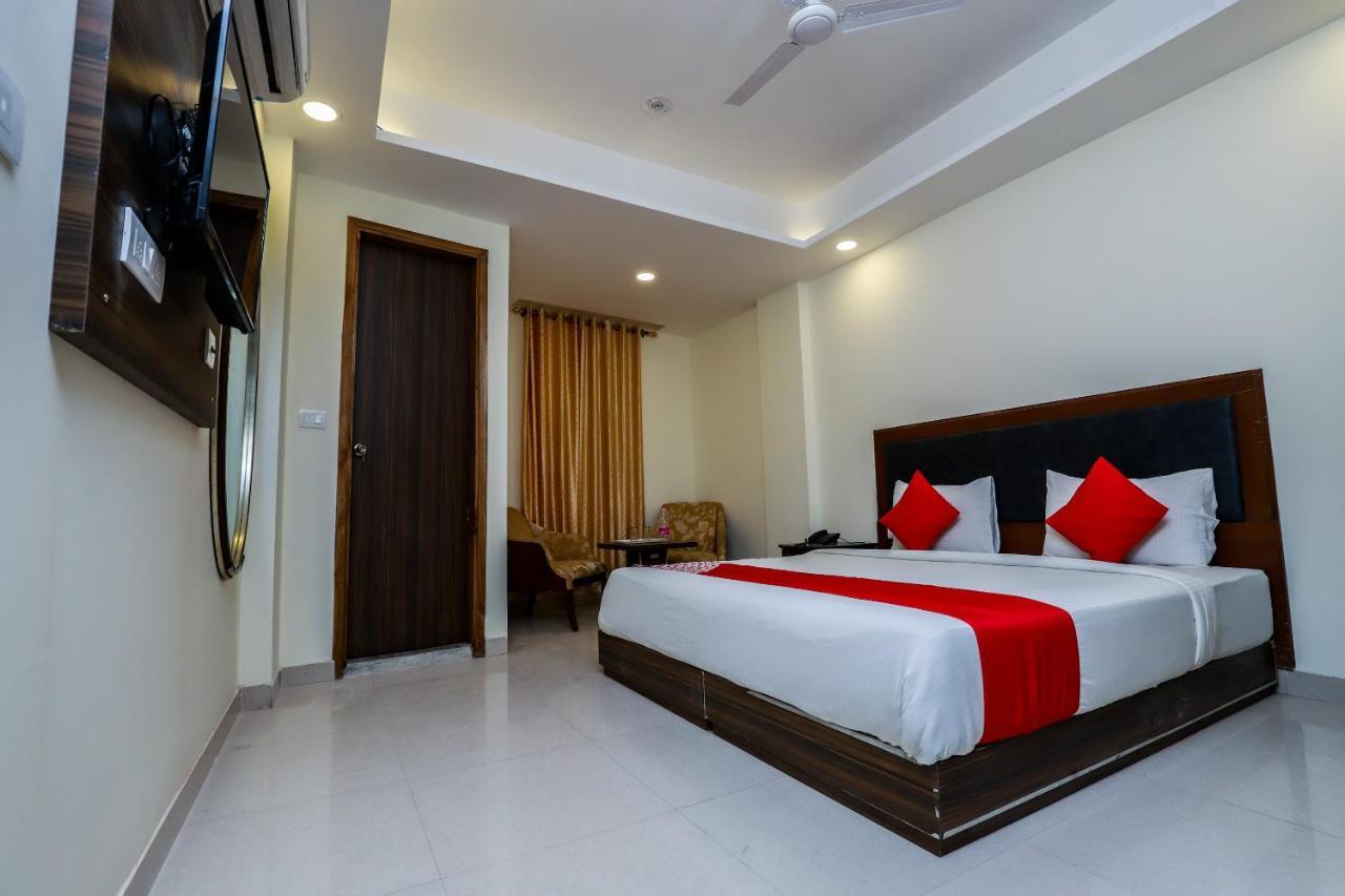 Hotel Moreton Igi Airport New Delhi Eksteriør billede
